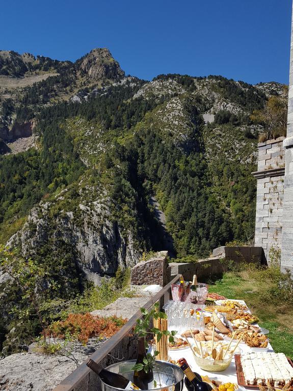 Hotel Santa Cristina Petit Spa Canfranc Buitenkant foto